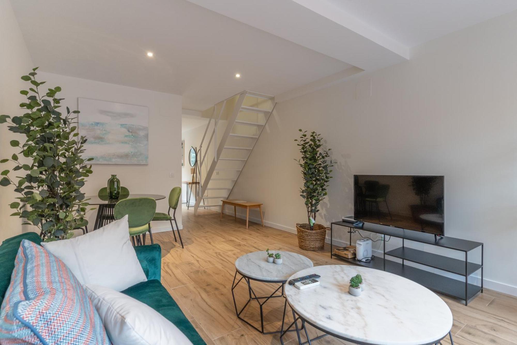 Large With Terrace- 2bd 1,5bth- Plaza Castilla Appartement Madrid